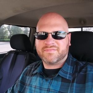 Meet your Posher, Corey